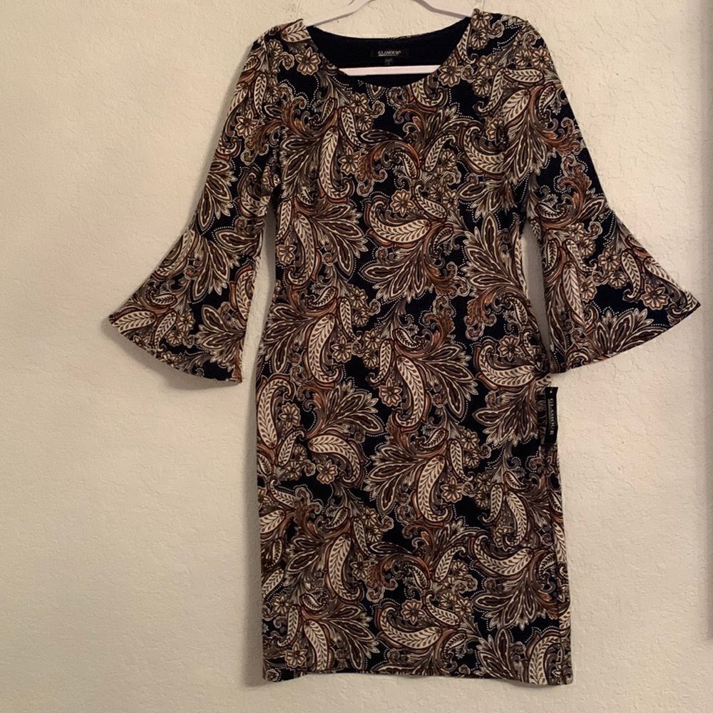 NWT Glamour Paisley Bell Sleeves Dress Size 8